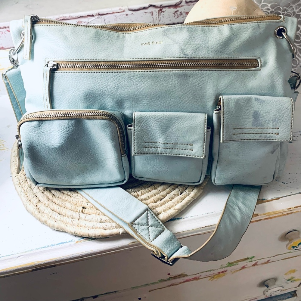 Matt and Nat baby blue large fold out bag